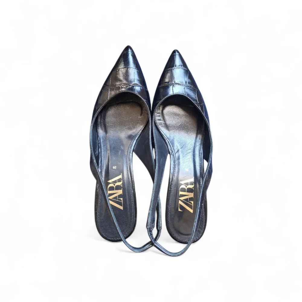 Zara Elegant Black Slingback Heels - Preloved - Picture 2 of 5